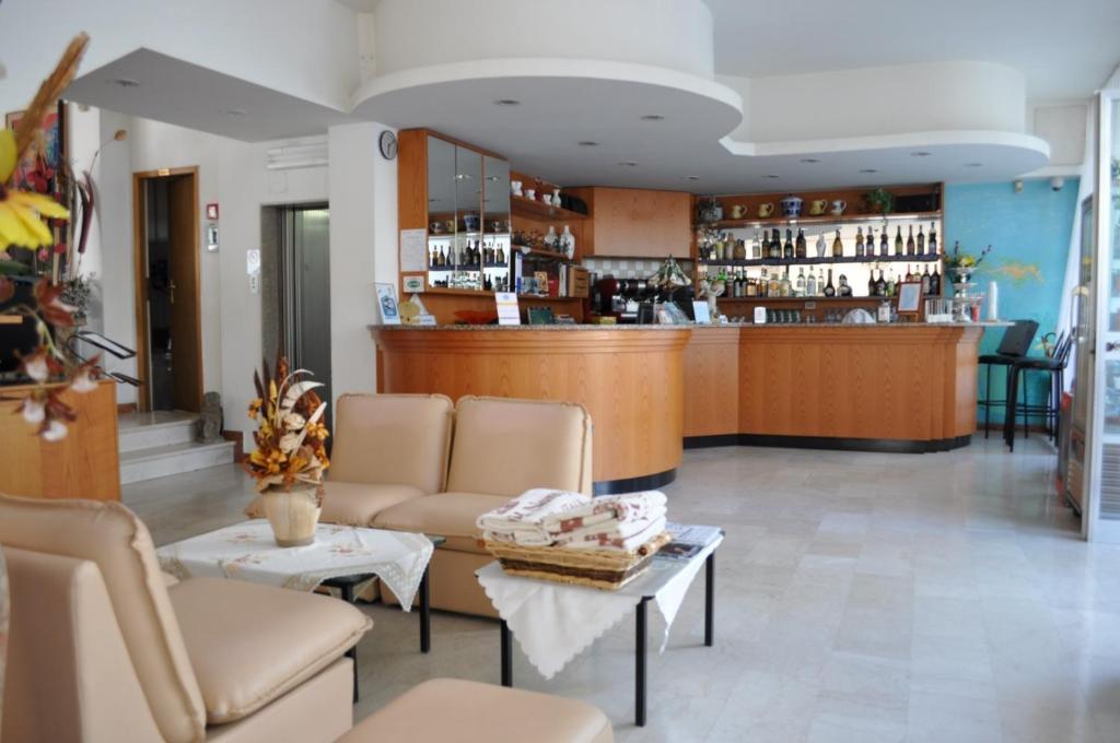 Hotel Nancy Ρίμινι Εξωτερικό φωτογραφία